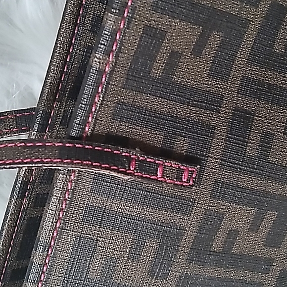 FENDI ZUCCA COATED FF TOTE- PINK INTERIOR - Picture 9 of 17